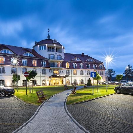 Hotel Woinski Spa ลุบเนียวิตแซ ภายนอก รูปภาพ