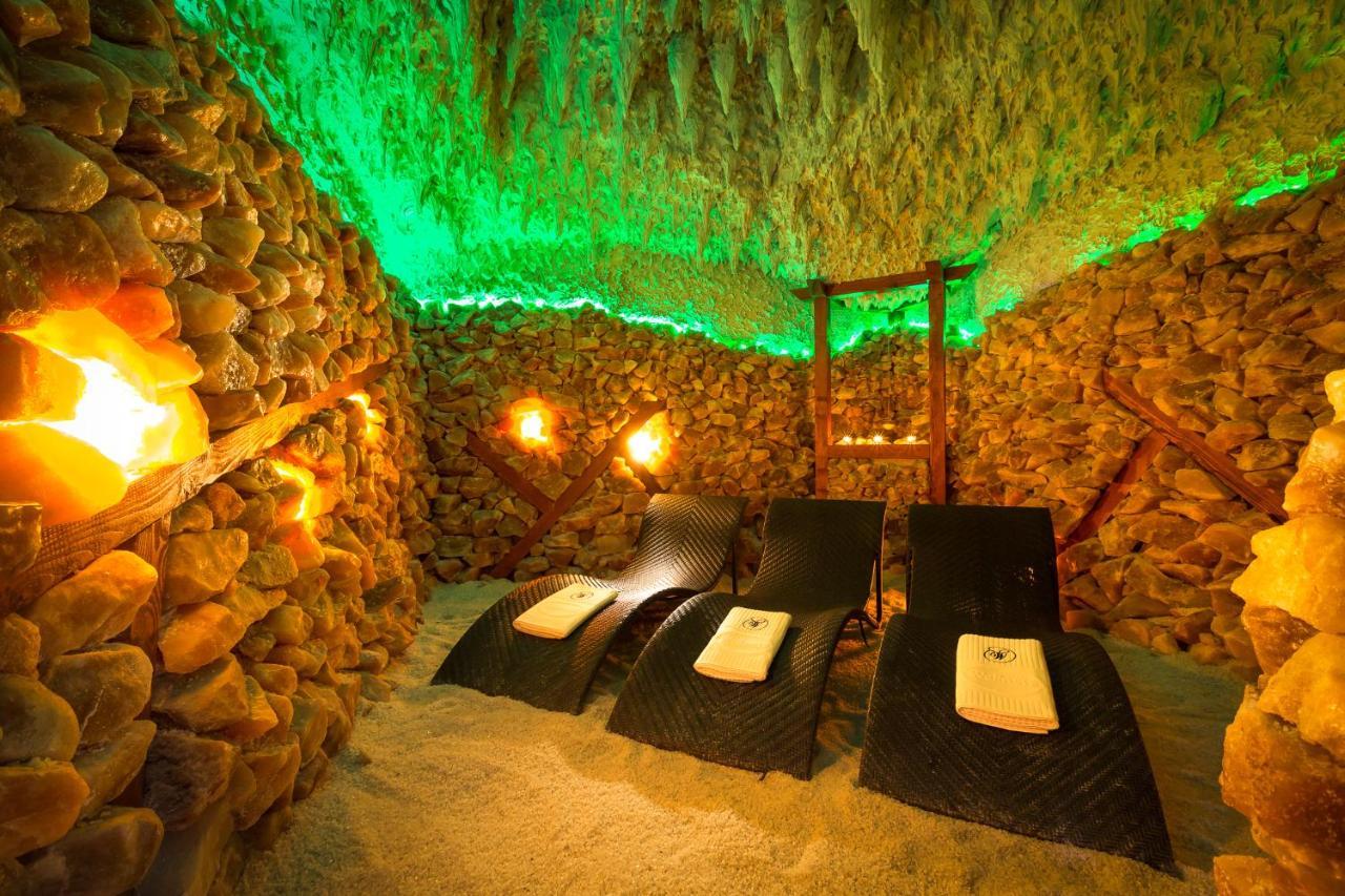 Hotel Woinski Spa ลุบเนียวิตแซ ภายนอก รูปภาพ