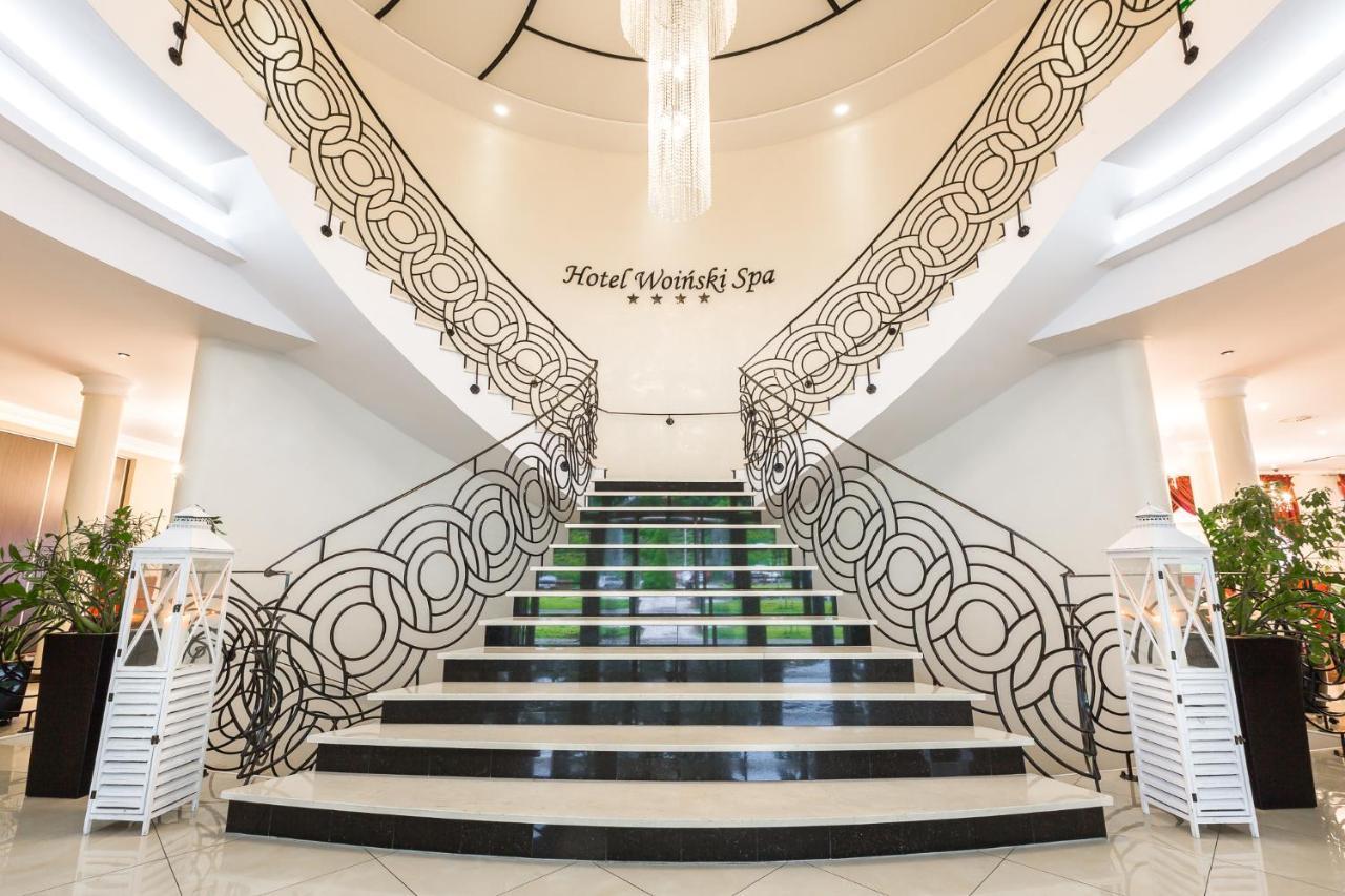 Hotel Woinski Spa ลุบเนียวิตแซ ภายนอก รูปภาพ